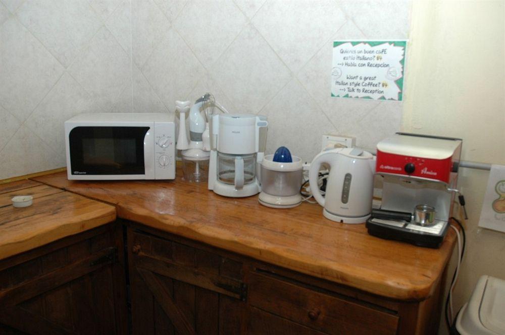 Casa Pueblo Hostel Capdevila Экстерьер фото